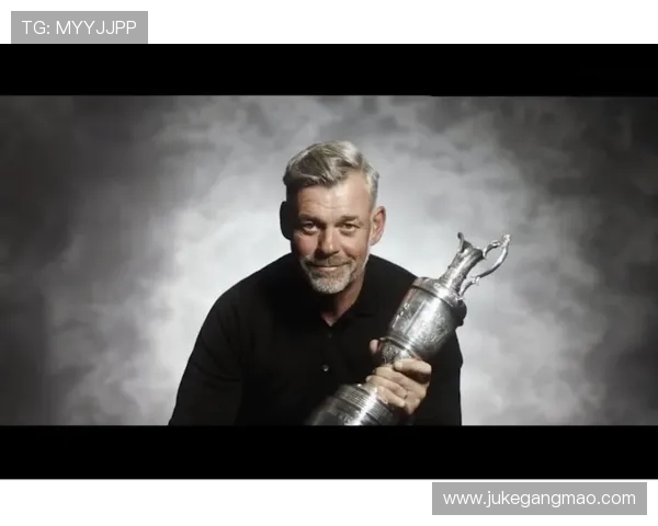 体育赛事激战正酣，全球顶级运动员同场竞技，谁将捧起荣耀奖杯引领风潮