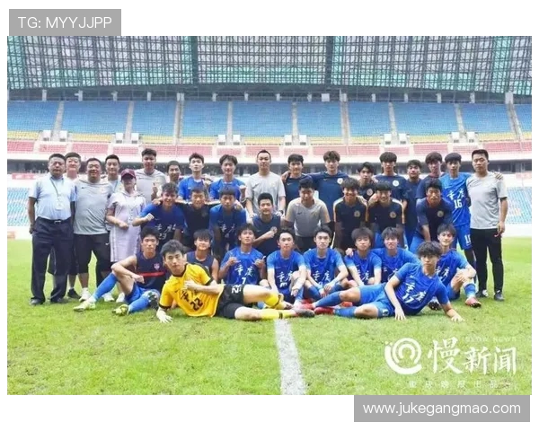 武汉足球队与重庆足球队实力对比赛后分析与总结 武汉足球队与重庆足球队实力对比赛后分析与总结