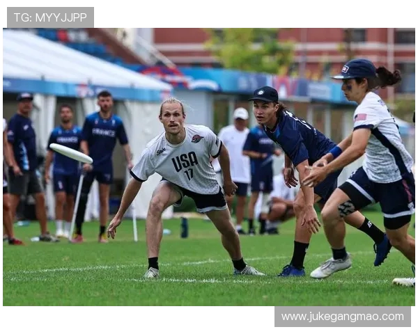 热议飞盘:广州飞盘队的技术变革 热议飞盘:广州飞盘队的技术变革