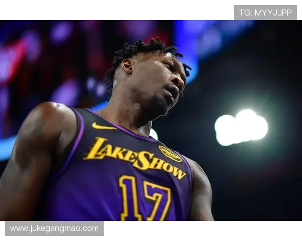 2004年湖人与火箭季后赛对决回顾及精彩瞬间分析