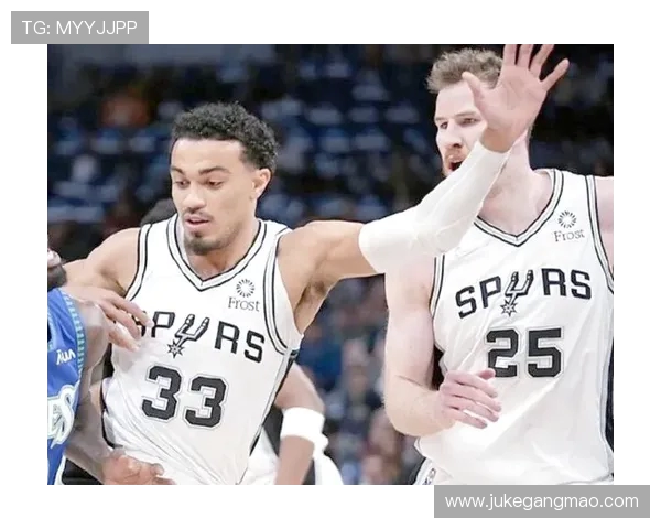 2018年11月20日马刺与鹈鹕的精彩对决回顾与赛后分析