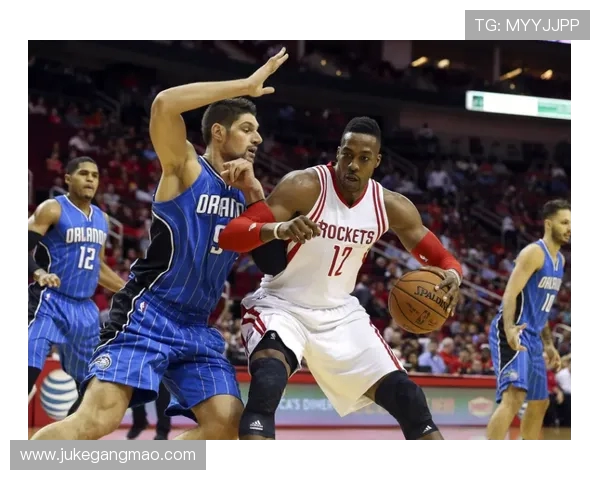 佩科维奇与霍华德的巅峰对决谁能在内线争夺中胜出 佩科维奇与霍华德的巅峰对决谁能在内线争夺中胜出