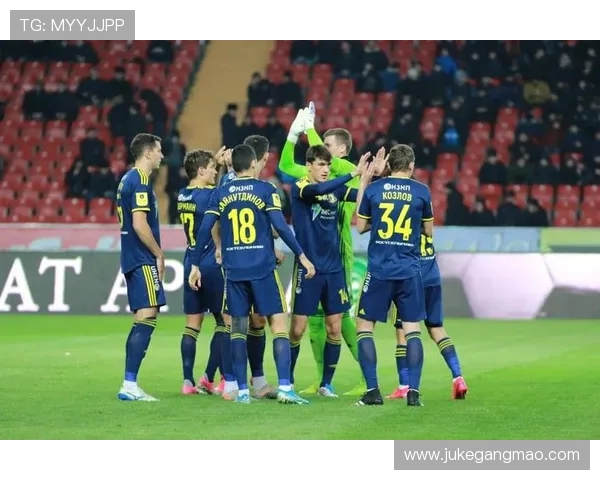 吕迪格的崛起与挑战：从德国国家队到欧洲顶级联赛的奋斗历程